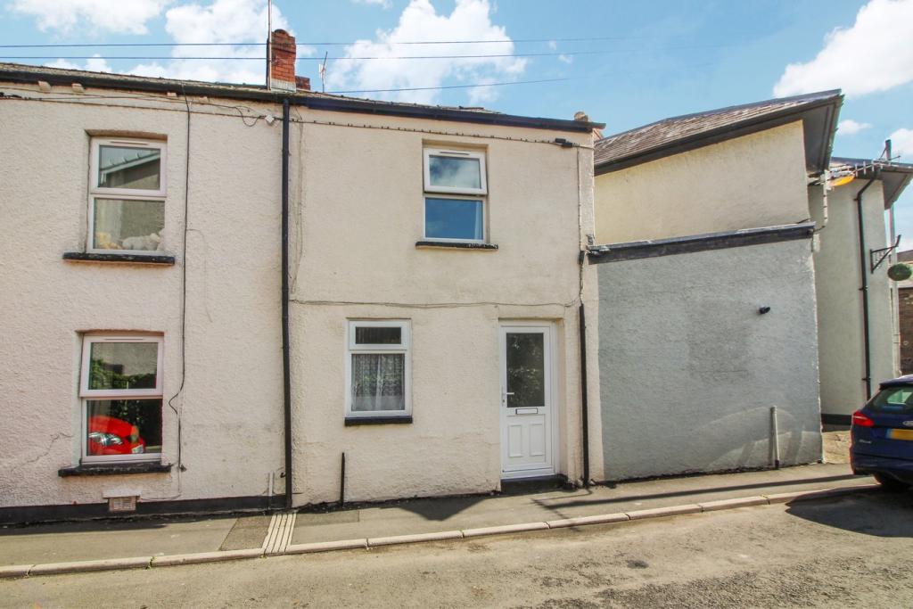 1 Bedroom Flat in Neath